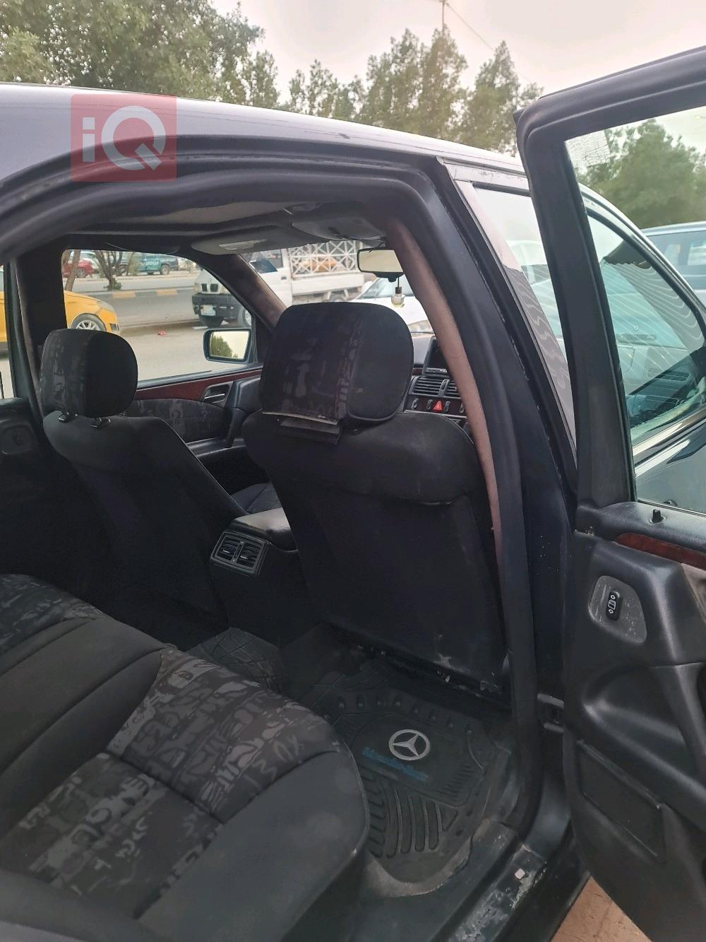 مرسيدس بنز E-Class